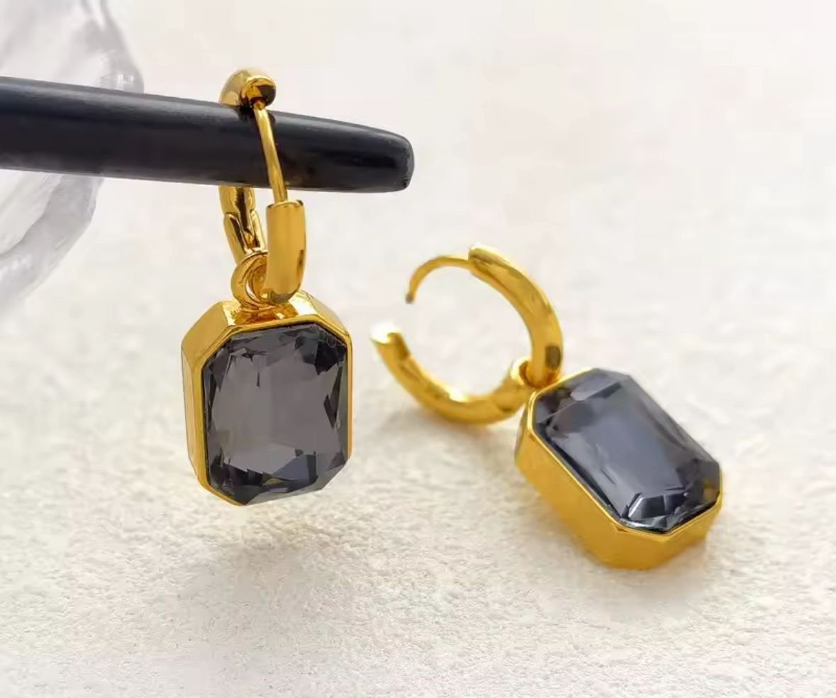Trendy Gold Color Stainless Steel Zirconia Hoop Earring