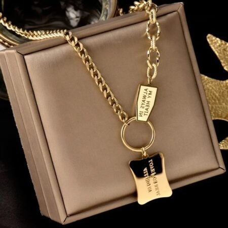 Women necklace