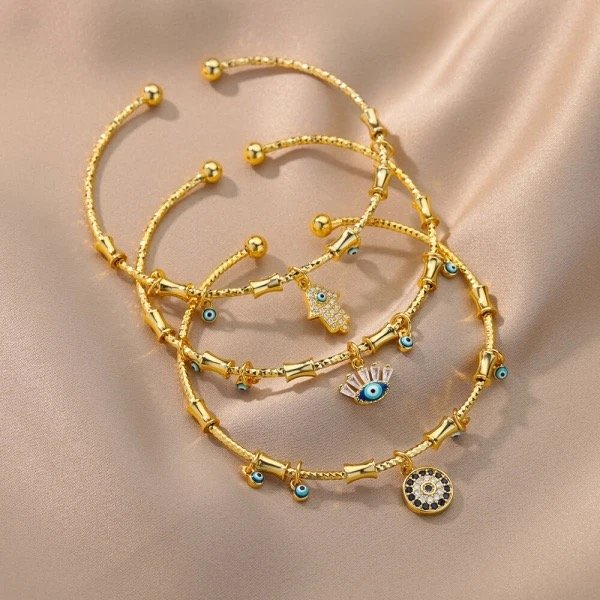 Lucky charm bracelet