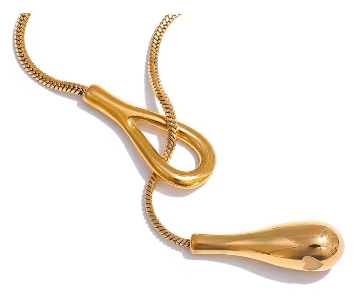 Distinctive Stainless Steel Exquisite18K PVD Plated Water Resistant